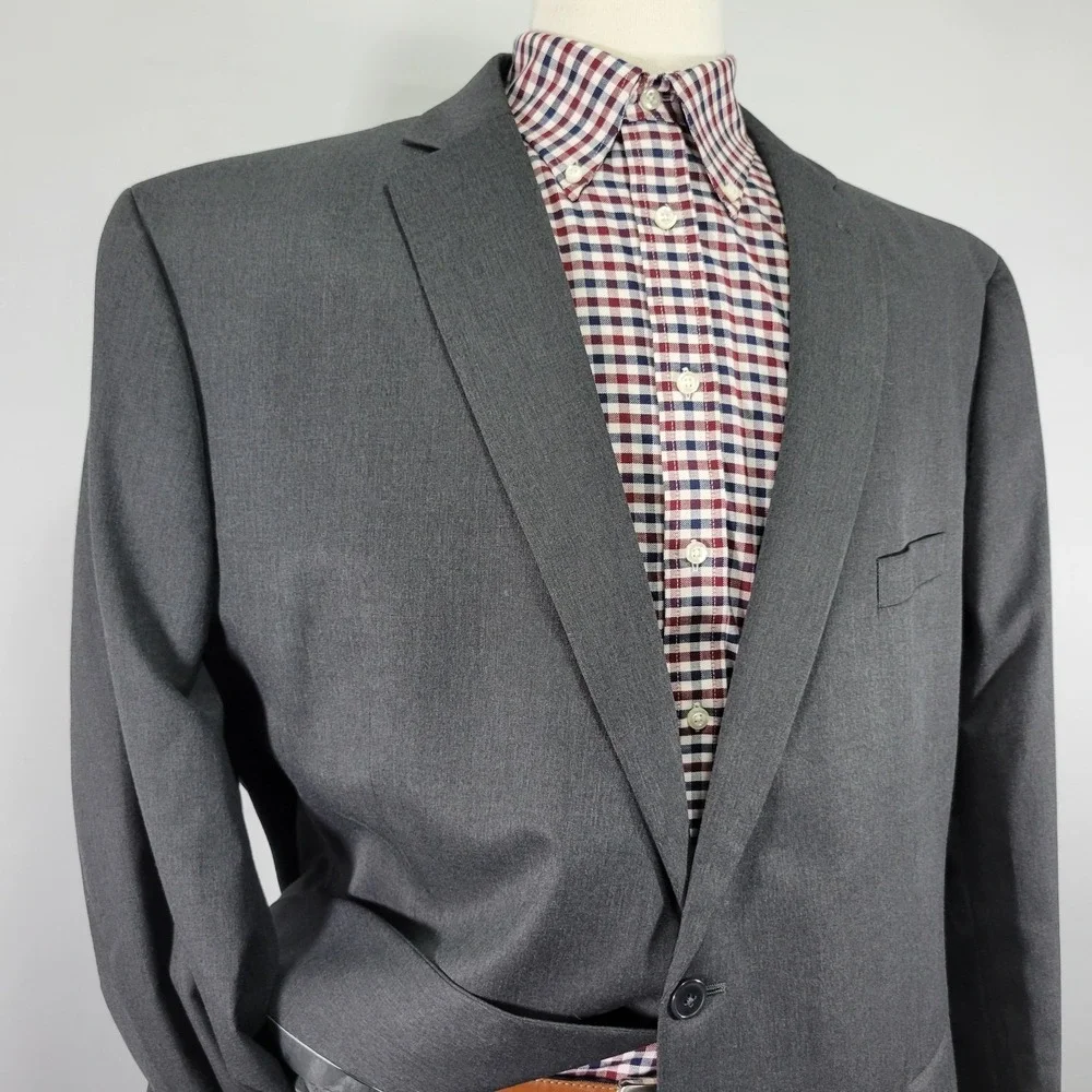 Van Heusen Men's Sport Coat Blazer Two Button Gray‎ Polyester Blend Size 52R